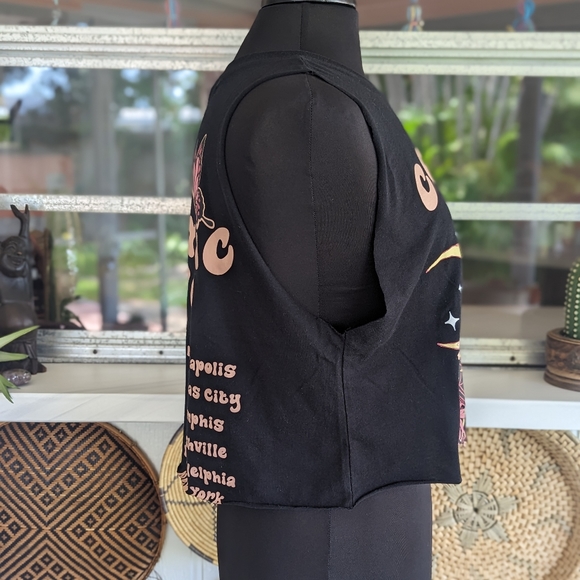 Cosmic Love M Graphic Boxy Crop Custom Cut Cropped Tank Top Hippie Celestial - Picture 5 of 10